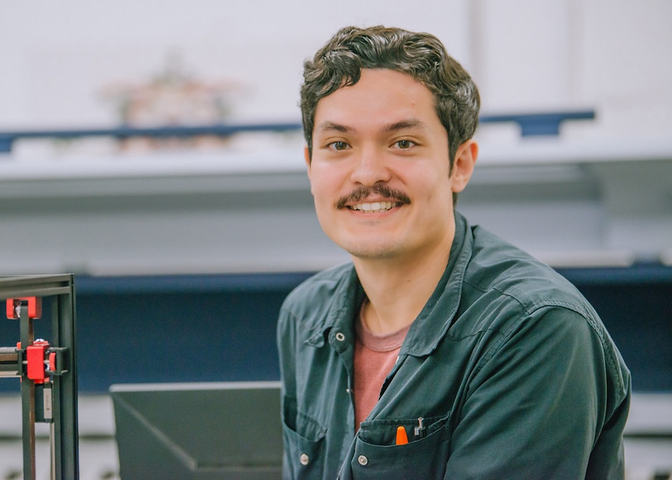 A Studio OntheRock team member at the fabrication bench