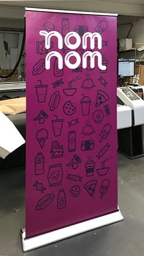 Retractable banner by Studio OntheRock